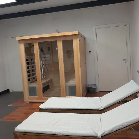 펜션 Cascina Belvedere 콰르녠토