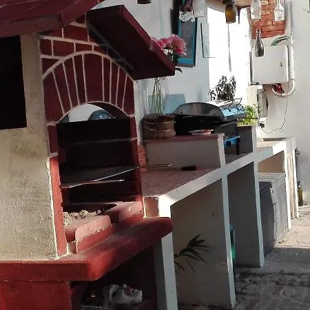 펜션 Cascina Belvedere 콰르녠토