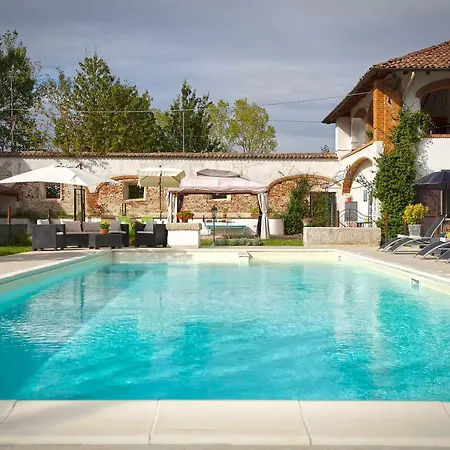 펜션 Cascina Belvedere *